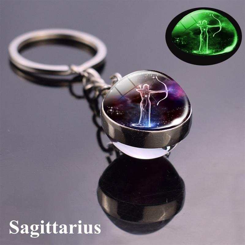 12 Konstellation Leuchtender Schlüsselanhänger Glaskugel Anhänger Sternzeichen Schlüsselanhänger Schlüsselanhänger Halter Männer Frauen Geburtstagsgeschenk Sagittarius blau