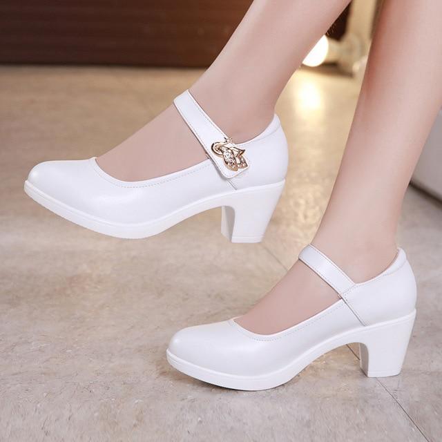 Plus Größe 34-43 Block Heels Plattform Schuhe Frauen Pumpen 2021 Schwarz Weiß Heels Mary Jane Schuhe Damen Hochzeit schuhe Braut 40 weiß