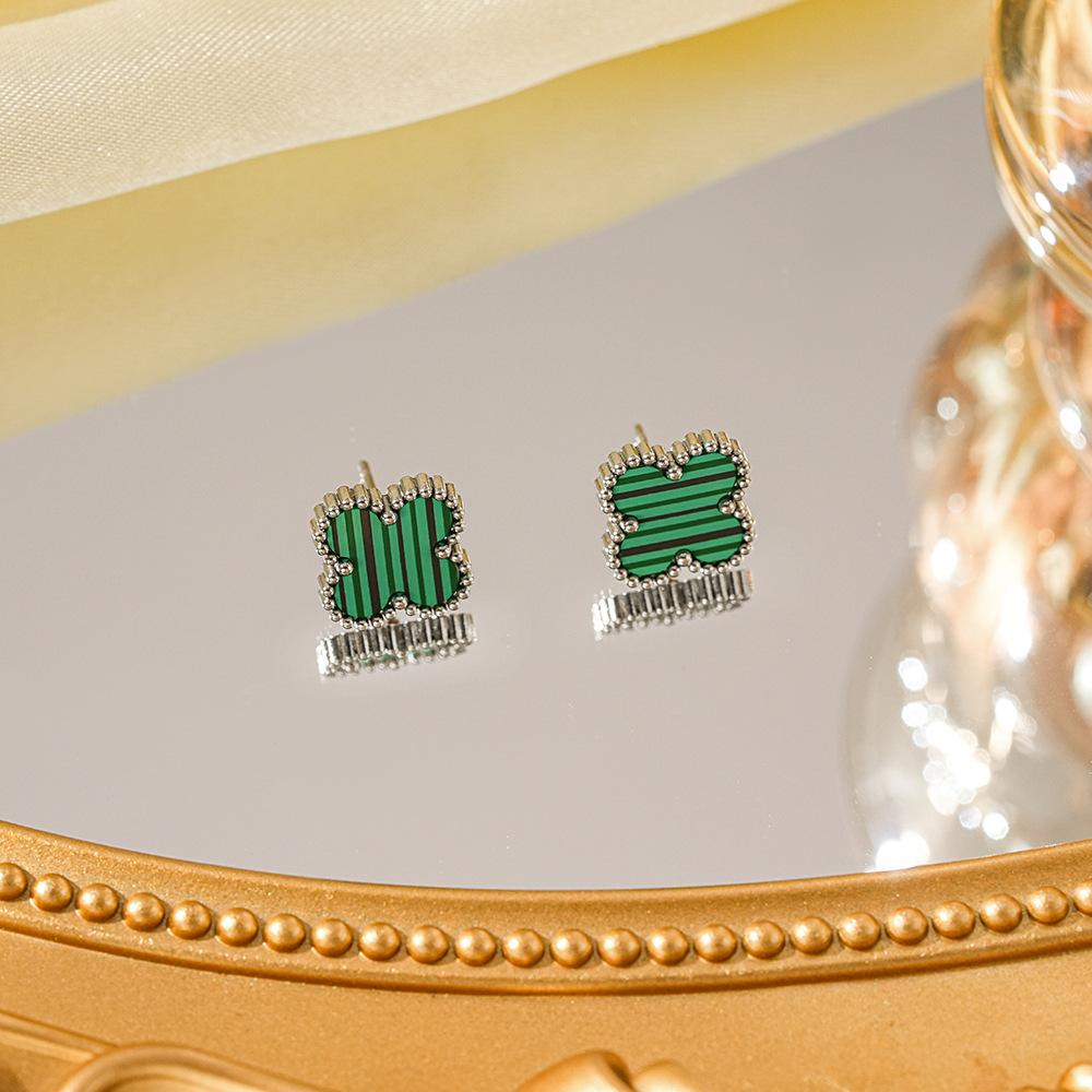 Titanstahl Ohrringe Vierblättriges Kleeblatt Ohrringe Damen Leichter Luxus Minimalistische Ohrringe Klein Nische Titanstahl Ohrringe grün