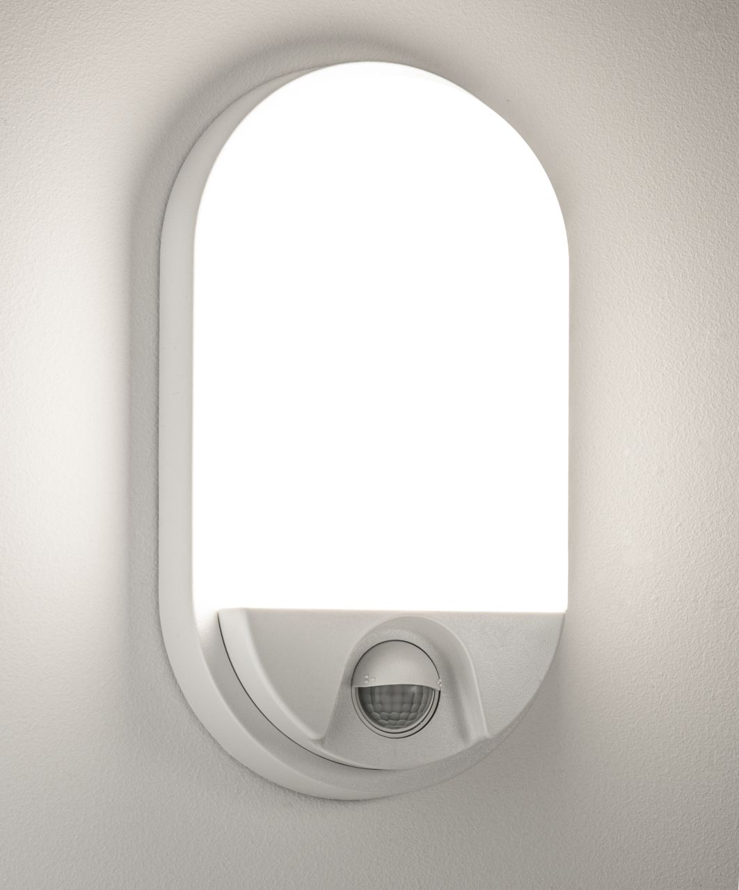 Wand- Deckenleuchte mit Bewegungsmelder 15Watt weiss oval