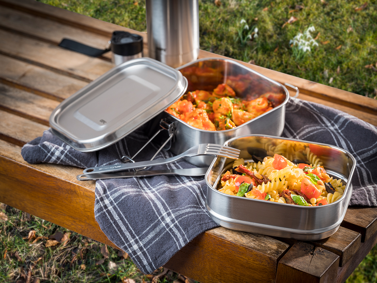 Lunchbox ENDURE, doppelstöckig obere Box ist dank Silikonring am Deckel luftdicht 
