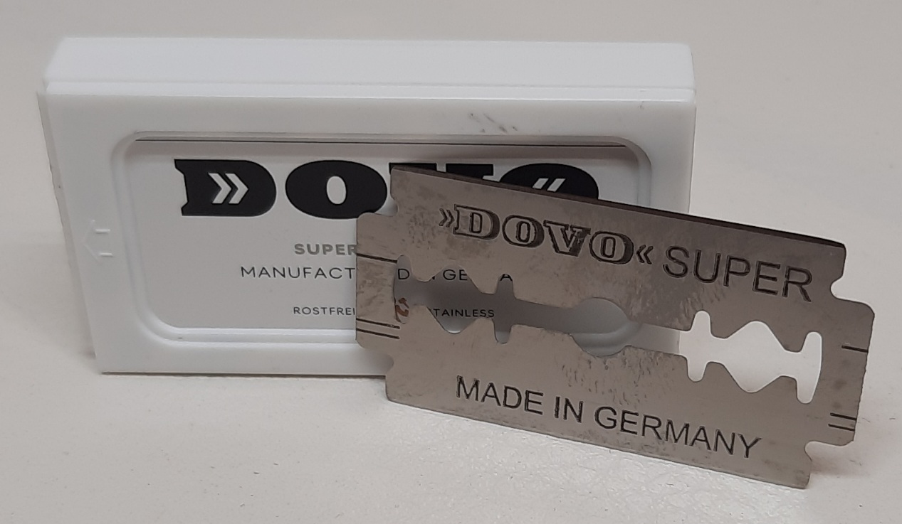 Dovo Rasierklingen rostfrei 10 Stück im Päckchen