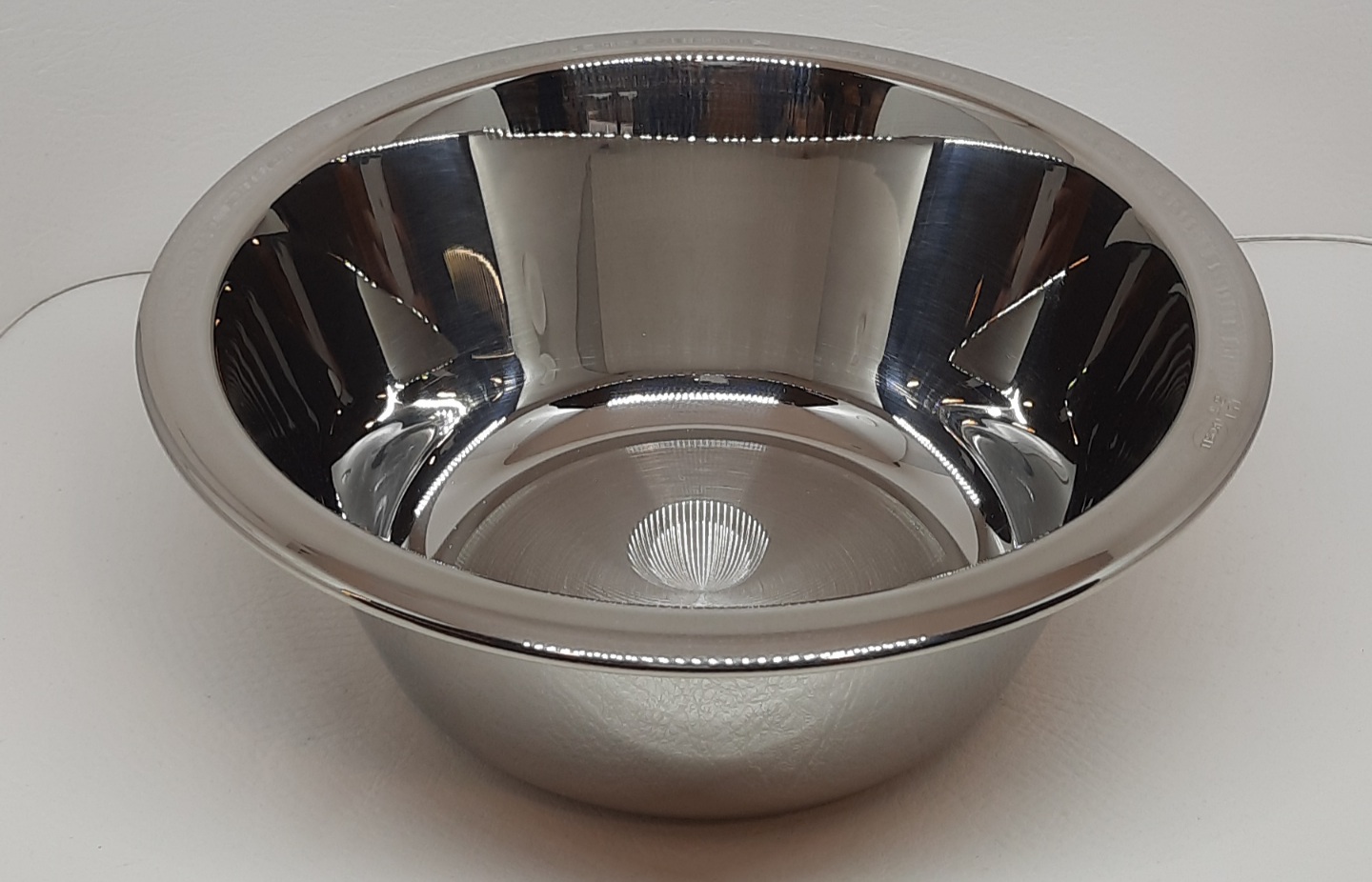 Schüssel konisch Ø 20 cm Edelstahl Arbeitsschüssel mit glattem Boden