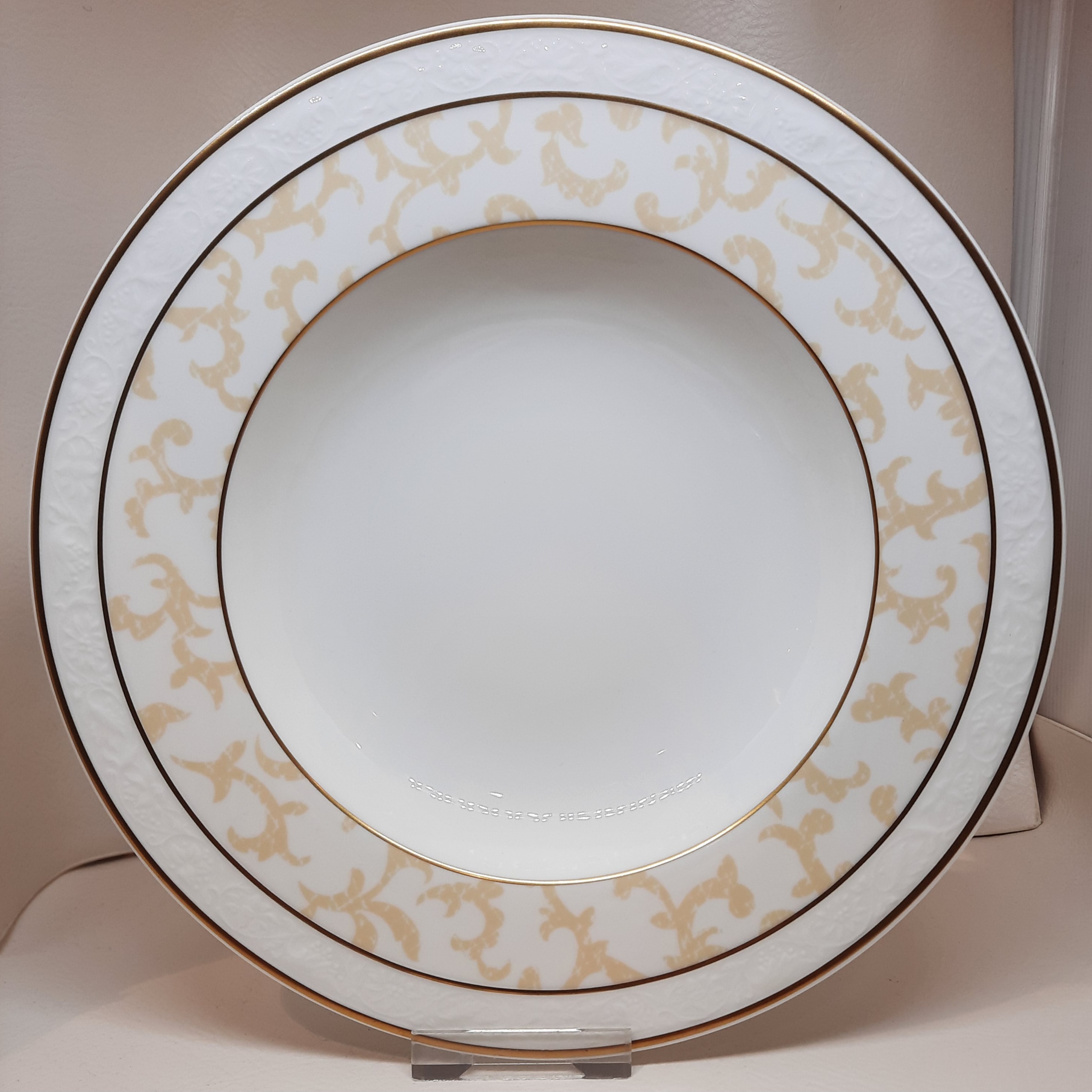 Ivoire Suppenteller 24cm Bone China Porzellan / Gold