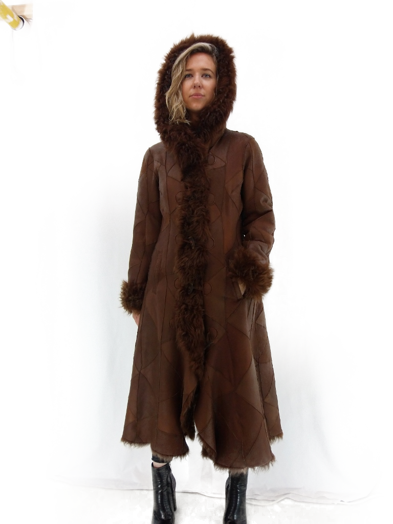 Damen Toscana Lammfellmantel Braun, Nappa, Knebelverschluß 36