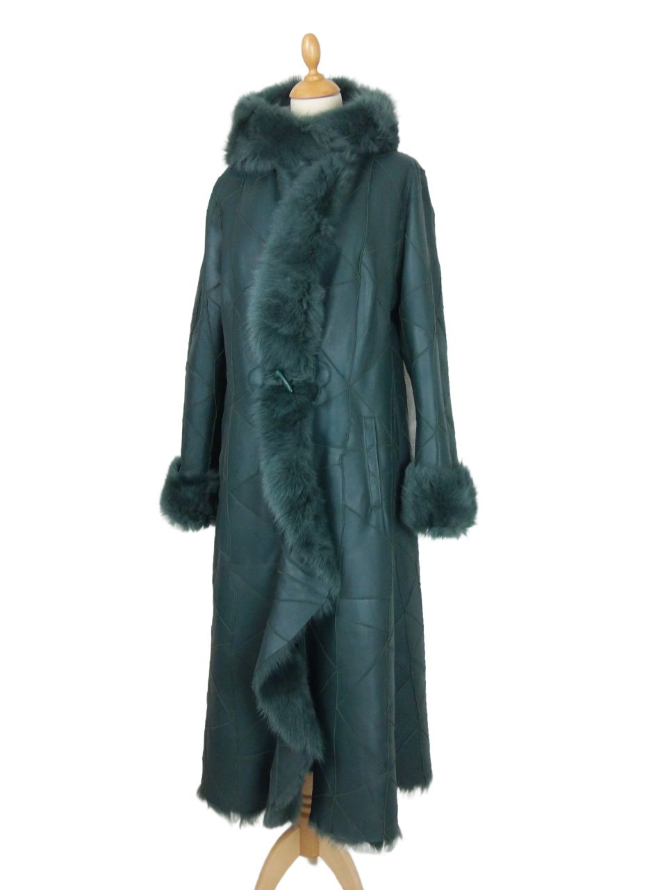 Damen Fellmantel Mantel aus Toscanalammfell, Tannengrün 40