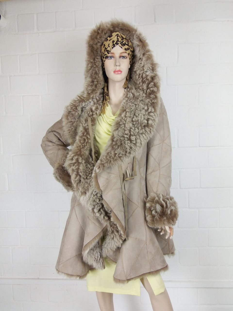 Damen Lammfelljacke,dichtes Merinolammfell, Felljacke 36