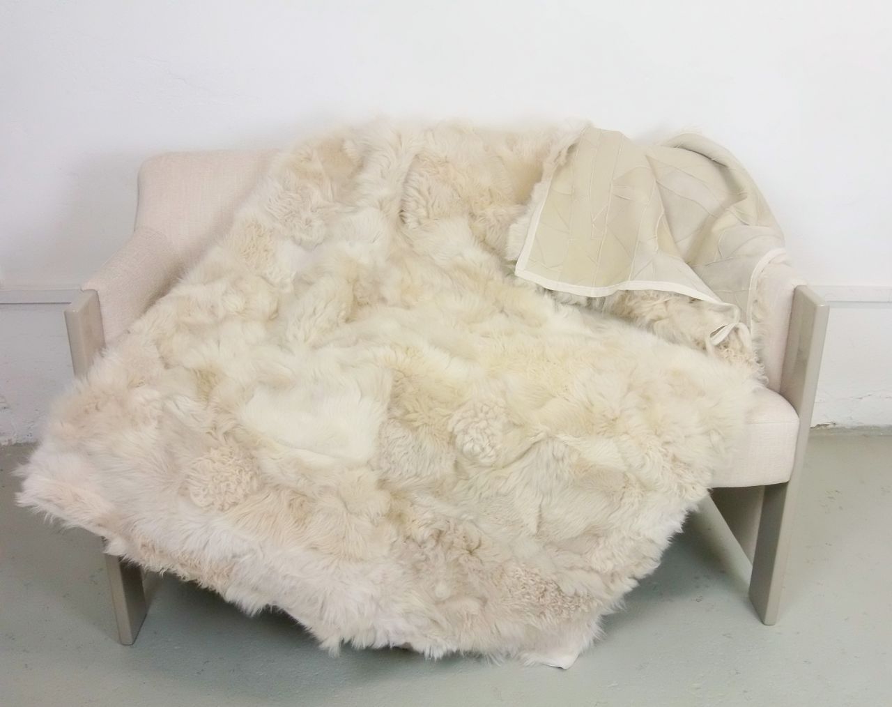 Wohndecke aus Toscana Lammfell, Beige