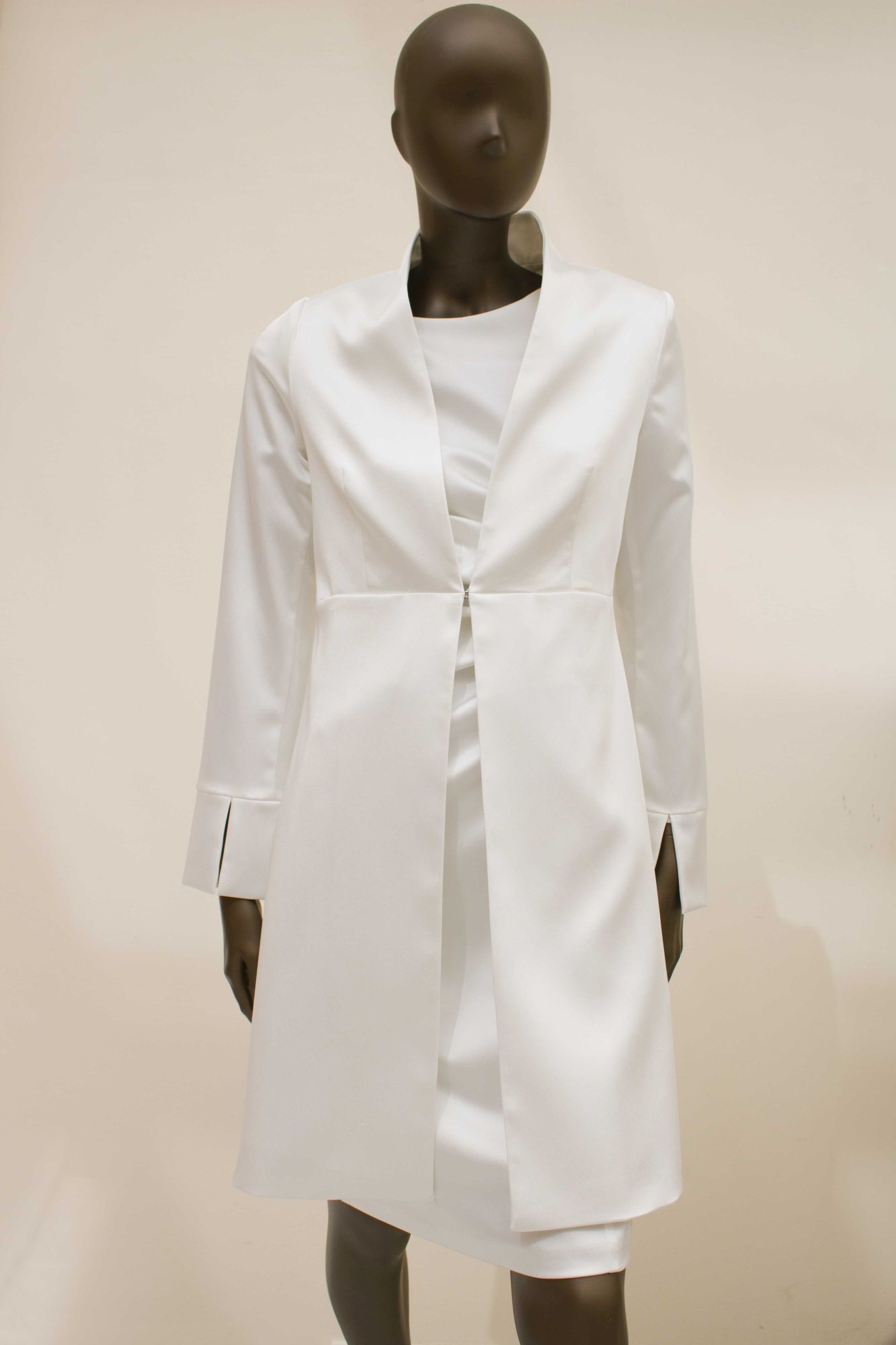 Augustat Mantel - ivory - 48