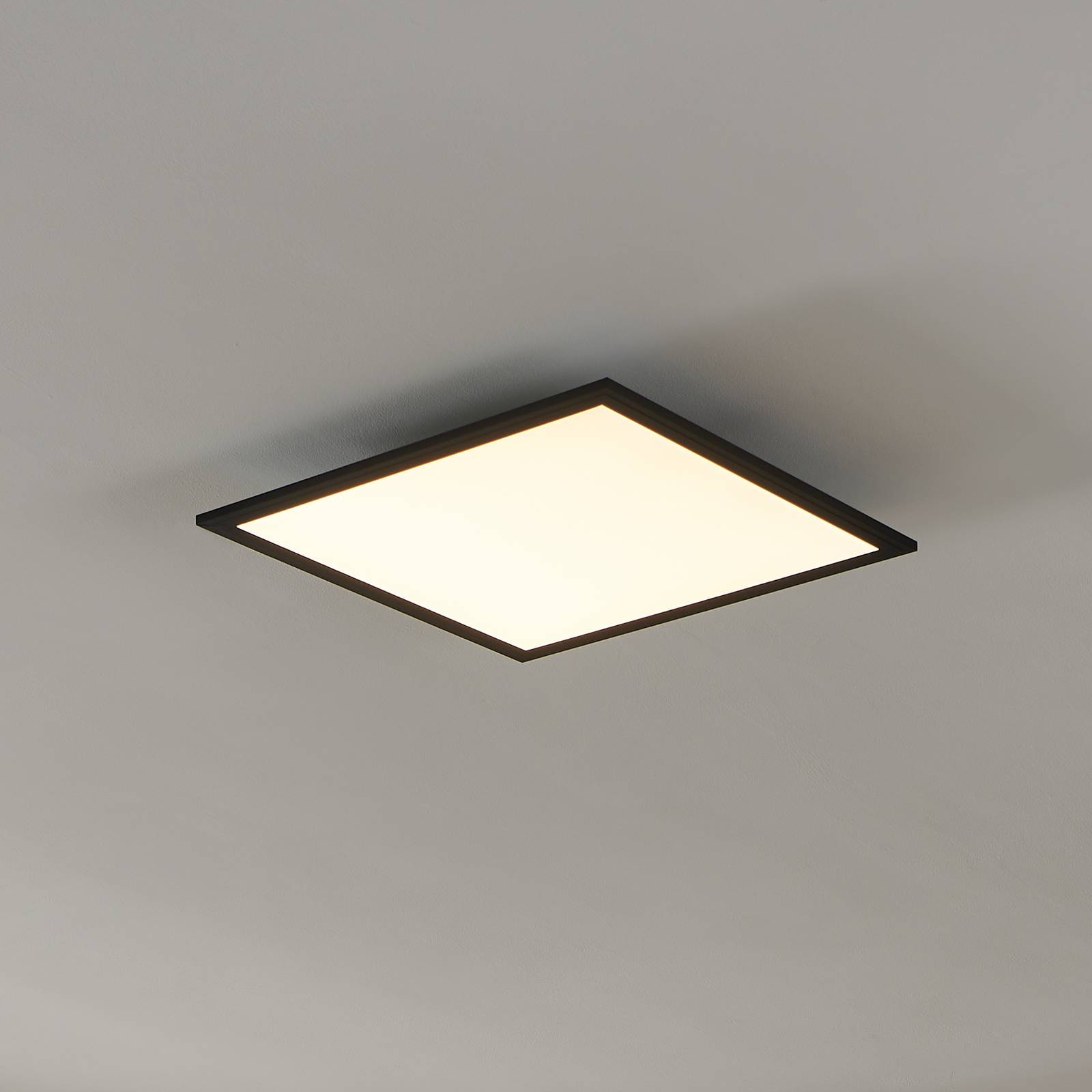 EGLO connect CCT Deckenlampe 45x45cm schwarz