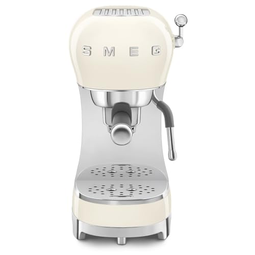 Smeg, Espresso-Kaffeemaschine ECF02CREU, Cappuccino-Dampfunktion, Thermoblock, großes Tassengehäuse und Doppelkaffeefunktion, 1 L Wassertank, benutzerfreundliches Bediensystem, 1350 W, Creme