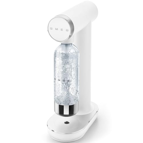 Smeg SKC01WHM Soda Maker, rutschfeste Füße, platzsparendes Design, 800 ml, Mattweiß