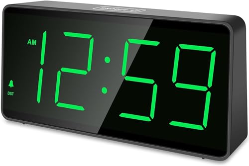 Eachui Wecker digital Batteriebetrieben mit großen Zahlen, Digitaler Wecker mit LED Display, regelbarer Helligkeit und Lautstärke, Automatischer Dimmer,Snooze, 12/24 Std (Grüne Ziffern)