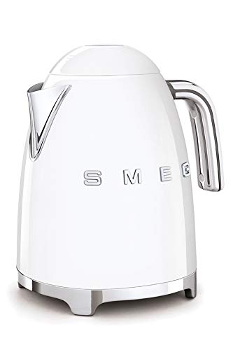 Smeg, KLF03WHEU 1.7L Wasserkocher, Soft-Opening-Kannenverschluss, Herausnehmbarer Anti-Kalkfilter aus Edelstahl, Automatische Abschaltung bei 100°C, Rutschfeste Stellfüße, 2400W Leistung, Weiß