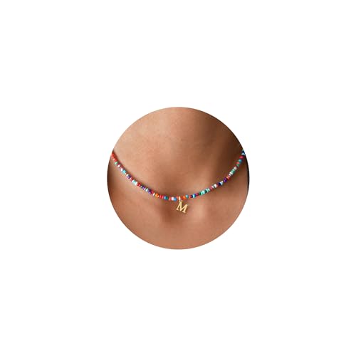 TINGN Bunte Perlenkette Damen - Teenager Mädchen Geschenke Kette mit Buchstaben M Halskette Damen Boho Kette Schmuck Personalisierte Geschenke für Frauen Teenager Mädchen Freundin Mama Sommer Geschenk