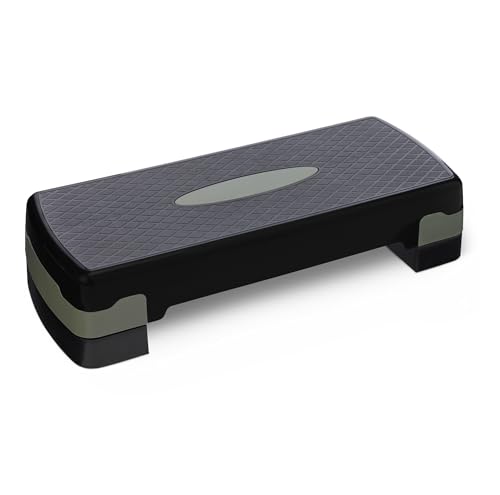 Amazon Basics Aerobic Steppbrett, Verstellbarer Workout Stepper für Zuhause, 68.58cm, Schwarz/Grau