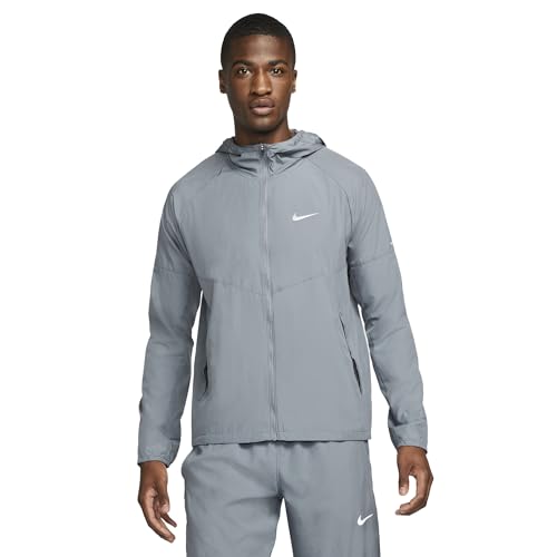 Nike DD4746-084 M NK RPL MILER JKT Jacket Herren SMOKE GREY/SMOKE GREY/REFLECTIVE SI Größe M