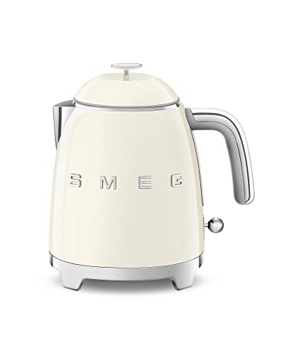 Smeg, Kleiner elektrischer Wasserkocher KLF05CREU 0,8 L, Edelstahlfilter, Sicherheitsabschaltung, Wasserstandsanzeige, rutschfester Boden und integrierte Kabelaufwicklung, Leistung 1400W, Creme