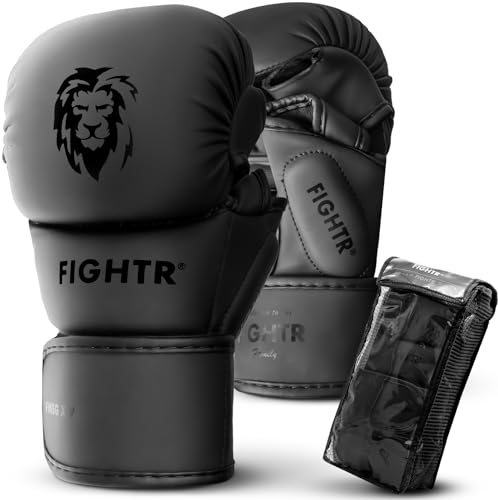FIGHTR® MMA Sparring Handschuhe mit bestem Sitz für maximale Stabilität | mit extra Dicker Polsterung | für Sparring, MMA, Boxen, Kickboxen & Kampfsport 07 oz | inkl. Tragetasche (All Black, M)