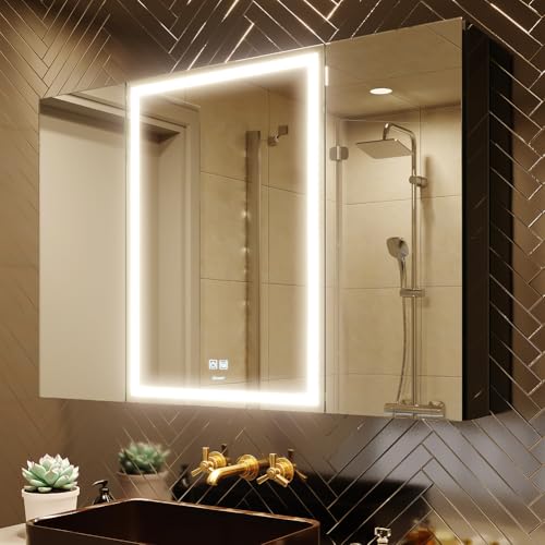 GANPE LED Beleuchtetes Badezimmer Medizin Spiegel Schrank, Defog, Stufenloses Dimmen, Speicher 3-Farben Modus, Speicher Regale, Steckdosen & USBs (3 Türen, 100 x 70 cm)