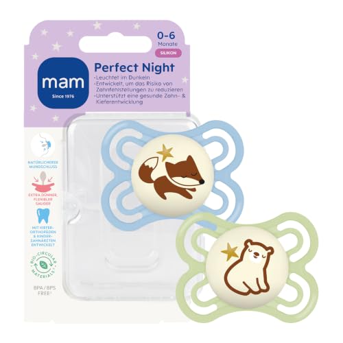 MAM Perfect Night Schnuller | 0-6 Monate | leuchtende Babyschnuller | 94% Akzeptanz | von Experten empfohlen | beugt Zahnfehlstellungen vor | SkinSoft Silikon | Fuchs/Bär | 2 Stück