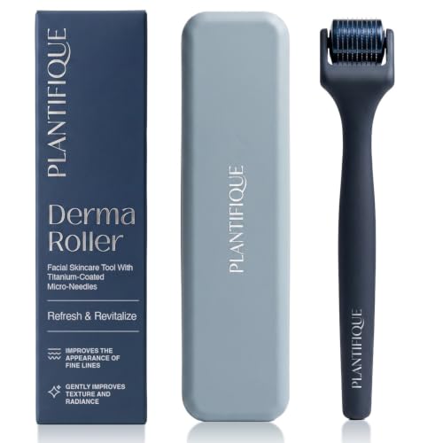 PLANTIFIQUE Dermaroller 0,25 mm – Microneedling Roller für Gesicht, Bart & Kopfhaut – Titan Nadelroller mit 540 Nadeln, Bartroller & Haarroller – inkl. Case
