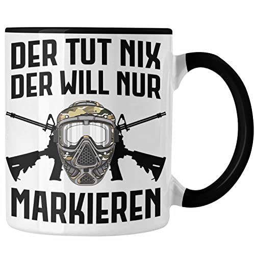 Trendation - Paintball Tasse Geschenk Männer Der Tut Nix Paintballspieler Geschenkidee Lustig (Schwarz)