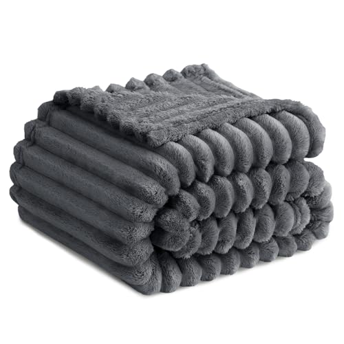 RUIKASI Kuscheldecke Flauschig Decke Grau - 150x200cm Fleecedecke Sofadecke Couchdecke für Wohnzimmer Deko Tagesdecke Blanket, Weiche Wolldecke Warme Korddecke als Wohn- & Kuscheldecken