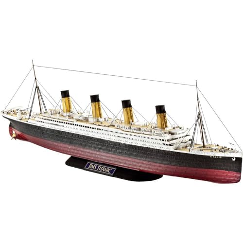 Revell 05210 Modellbausatz Schiff 1:700 - R.M.S. Titanic im Maßstab 1:700, Level 4, originalgetreue Nachbildung mit vielen Details, Kreuzfahrtschiff, 05210, merhfarbig, Weiß