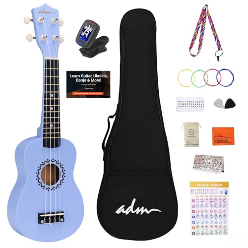 ADM Sopran-Ukulele-Set für Kinder und Anfänger, Ukulele-Starter-Kit mit Tasche, Clip-On Tuner, Regenbogen-Saiten, bunter Gurt, Plektrum, Griffbrettaufkleber, Akkord-Karte (Hellblau)