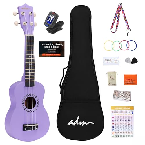 ADM Sopran Ukulele Set für Kinder und Anfänger, Ukulele Starter Kit mit Tasche, Clip-On-Stimmgerät, Regenbogen-Saiten, bunter Gurt, Plektrum, Griffbrettaufkleber, Akkordkarte (Lila)