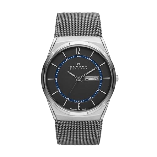 Skagen Herrenuhr Melbye Titan, DreizeigerTagDatum Uhrwerk, 40mm Silbernes Titangehäuse mit EdelstahlMeshband, SKW6078