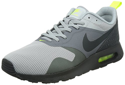 Nike NIKE AIR MAX TAVAS, Herren Sneakers, Grau (Wolf Grey), 47 EU