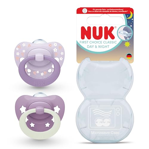 NUK First Choice Classic Day & Night Baby Schnuller | 6-18 Monate | Orthodontische Schnuller, die im Dunkeln leuchten | 95% Akzeptanz bei Babys** | Lila | 2 Stück