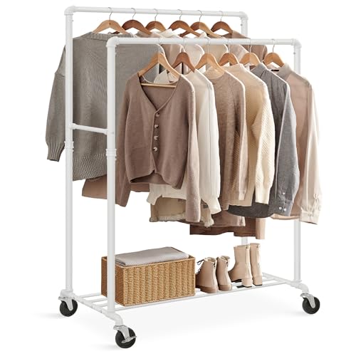 SONGMICS Kleiderständer, Kleiderstange, Garderobenständer mit 2 Kleiderstangen und Ablage, Rollen, bis 110 kg belastbar, Industrie-Design, für Schlafzimmer, Ankleidezimmer, weiß HSR060W01