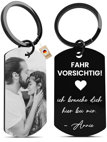 Meinearmbänder® Personalisierter Schlüsselanhänger mit Foto & Gravur „Fahr vorsichtig“ – Edelstahl Anhänger, Auto Glücksbringer, Geschenkidee für Männer & Väter
