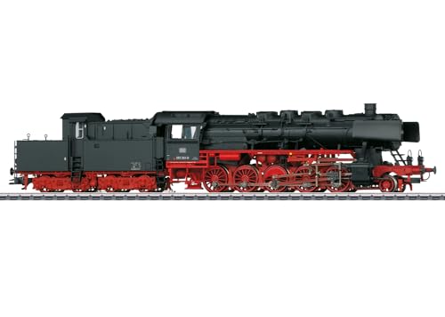 Dampflokomotive mit Kabinentender Baureihe 051