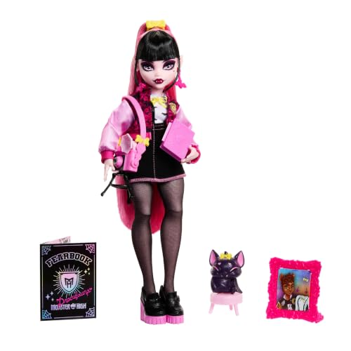 Monster High Fearbook Draculaura Set aus Puppe und Zubehör mit Fotoclub-Thema, Collegejacke, Jahrbuch, Count Fabulous und Kamera, JML43