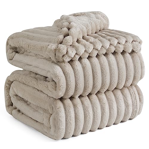 BEDSURE kuscheldecke 220x240 - Tagesdecke, Wolldecke & Fleecedecke, Sofadecke, Weiche Warme Grobe Korddecke für Zimmer Deko, Wohn- & Kuscheldecken, XXL Große Decke, Beige, 220 x 240 cm