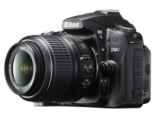 Nikon D90 SLR-Digitalkamera (12 Megapixel, Live-View, HD-Videofunktion) Kit inkl. 18-55mm 1:3,5-5,6G VR Objektiv (bildstab.)