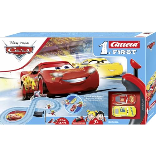 Carrera - 20063037 - Carrera First Disney Pixar Cars – Race of Friends Autorennbahn I 2,4m Rennstrecke I 2 ferngesteuerte Autos mit Lightning McQueen & Cruz Ramirez I Geschenke zu Ostern