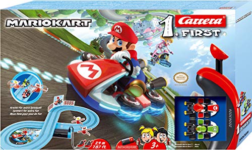 Carrera - 20063026 - First Nintendo Mario Kart Rennstrecken-Set für Kleinkinder|2,4m elektrische Rennbahn mit Mario & Yoshi Spielzeugautos|mit Handregler & Streckenteilen|für Kinder ab 3 Jahren