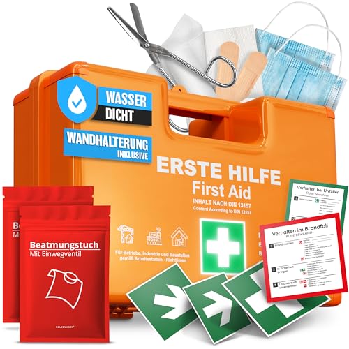 HELDENWERK® Erste Hilfe Kasten Version 2026 [DIN 13157:2021] inkl. Wandhalterung, 5x Aufkleber & Plombe – Verbandskasten für Betrieb, Gastronomie, Büro & Haushalt – Sanitätskasten - Erste Hilfe Set
