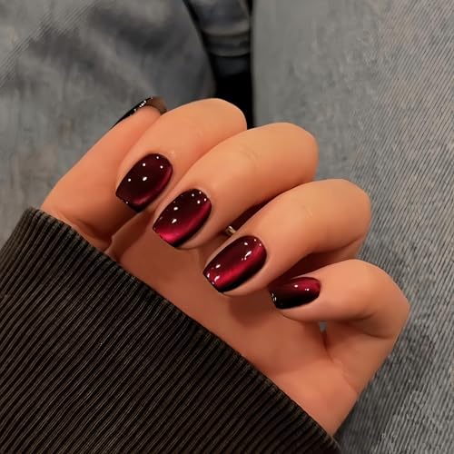 KQueenest Katzenauge Dunkel Weinrote Press on Nails Kurz, Gel Nägel zum Aufkleben Eckig, Sparkle Glitzer Schwarz fake Nails Kurz Sarg, Glasiert Chrome Kunstnägel Frauen Nagelkunst, 30 Stück