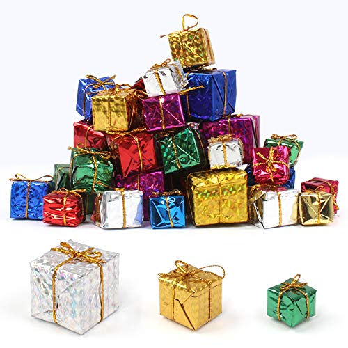 Dadabig 60 Mini Geschenkboxen Weihnachtsbaumschmuck Anhänger Dekoration Klein Geschenkpäckchen Ornamente Christbaumschmuck Weihnachten Dekoration Tannenbaum Schmuck Zufällige Farbe (4cm/ 3cm/ 2,5cm)