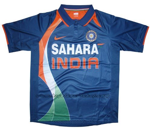 Nike Air Vapormax Plus, Jungen Fitnessschuhe, Mehrfarbig (Black/Total Or 006), 38 EU