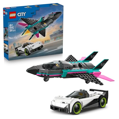 LEGO City Düsenflieger vs. Rennauto - Spielzeug Set mit Flugzeug, Supersportwagen und Pilot und Fahrer Minifigur - Geburtstagsgeschenk für Jungen ab 6 Jahren - 60489