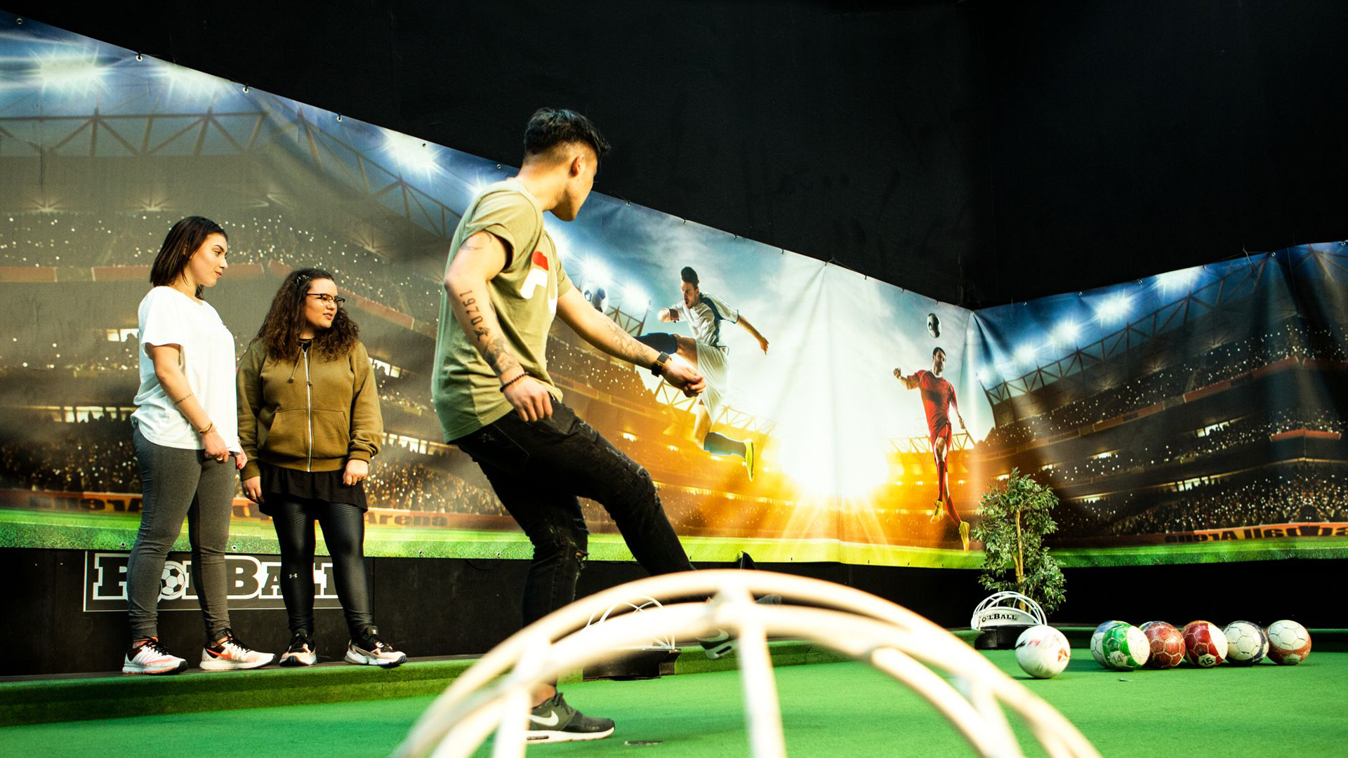 Pool Soccer für bis zu 6 Personen