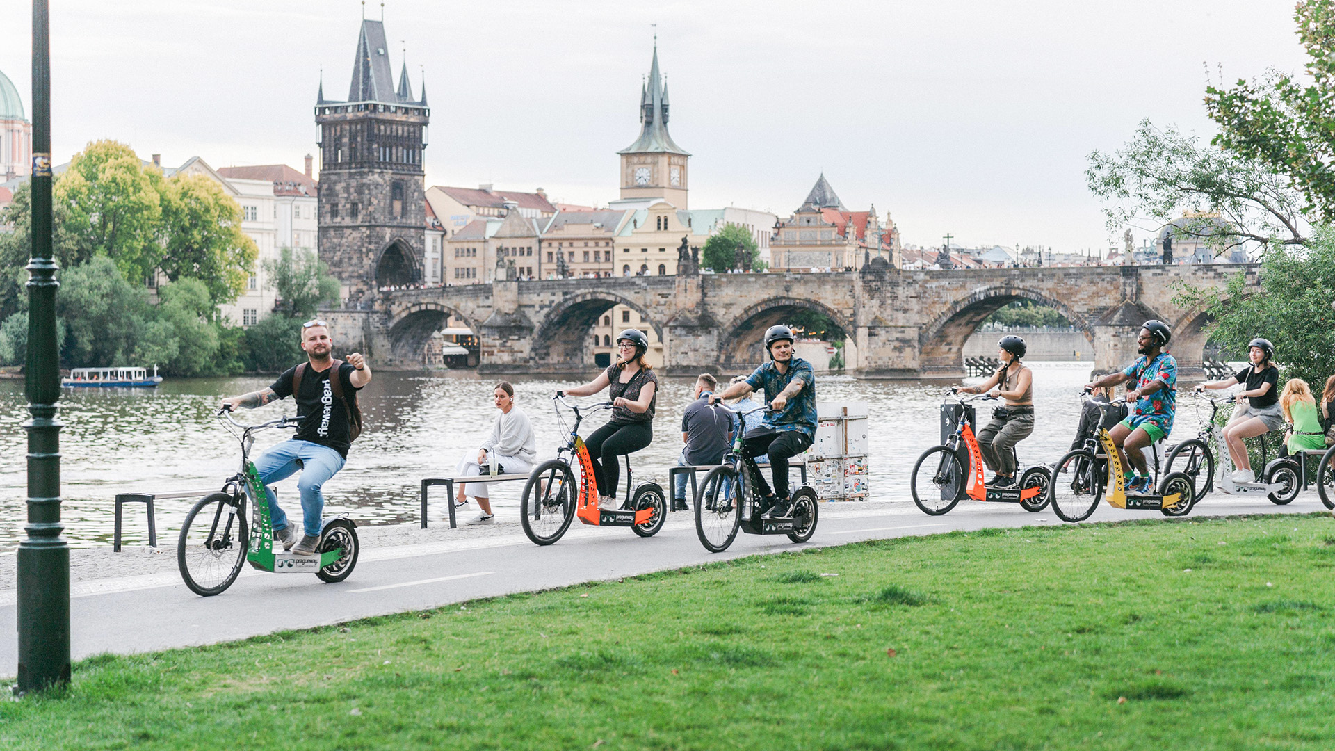 Sightseeing mit dem E-Scooter in Prag