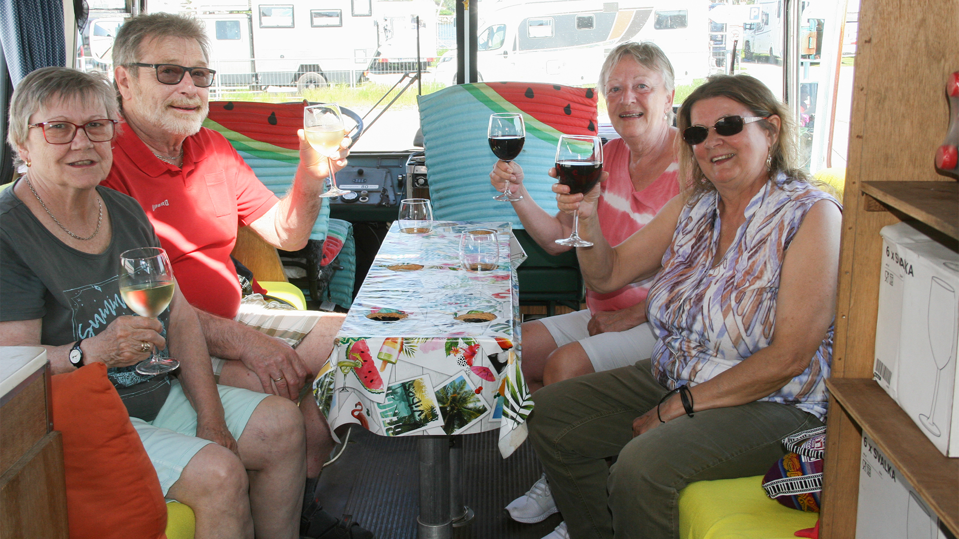Weintour mit Oldtimerbus für 4 Rostock (4 Std.)